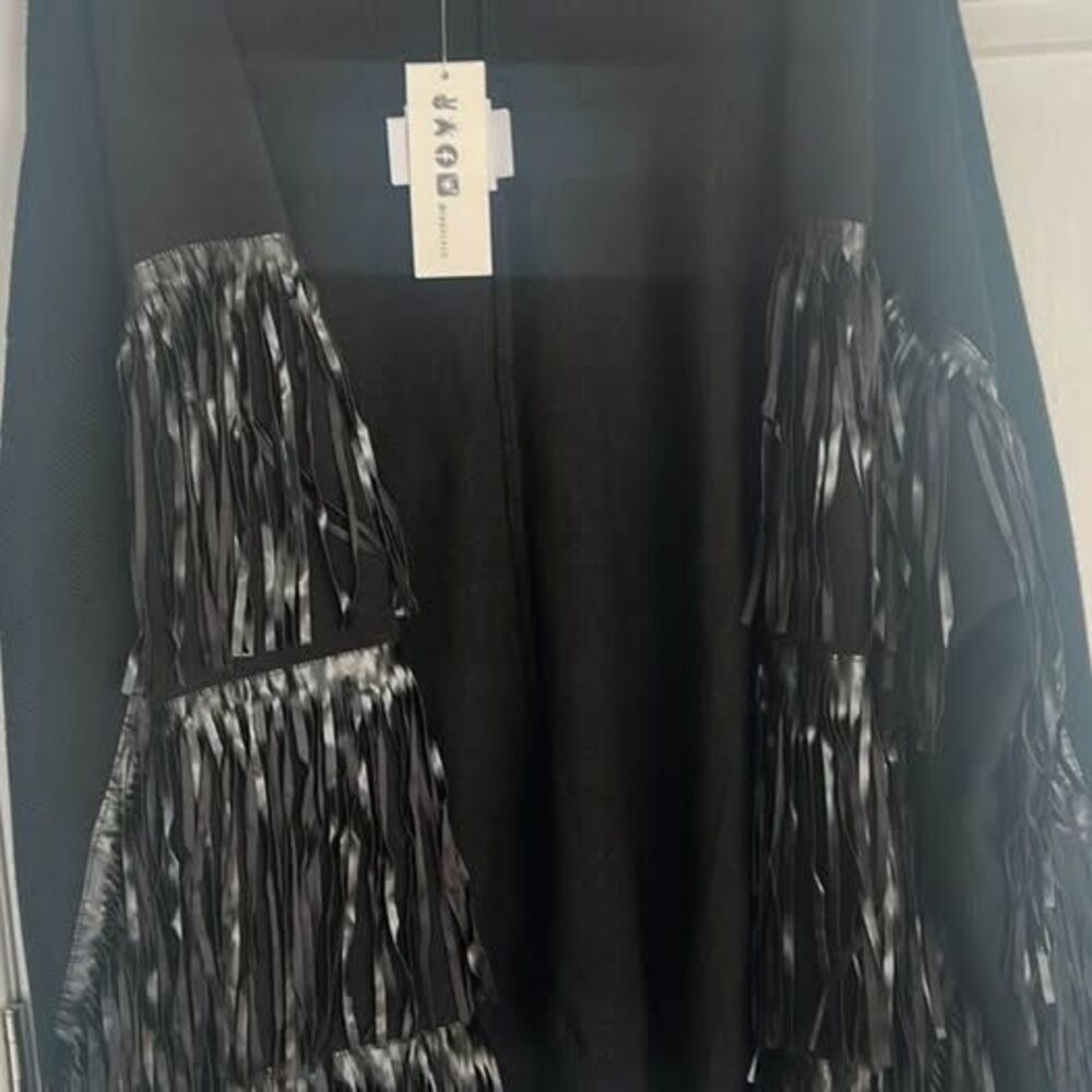 2x/3x fringe cardigan NWT